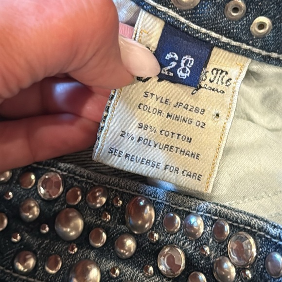 Gorgeous Miss Me Jeans Size 28 - Picture 9 of 9